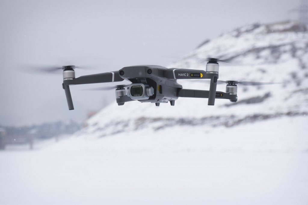 Drone grabando con temperaturas bajas